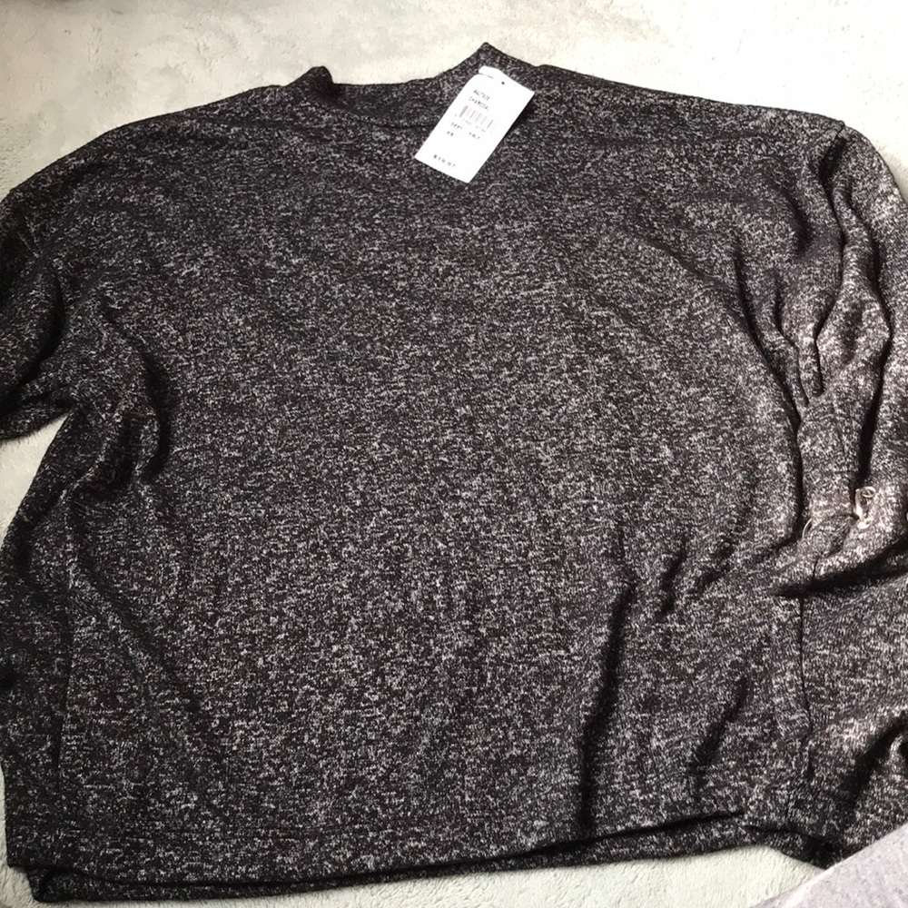 Long sleeve top